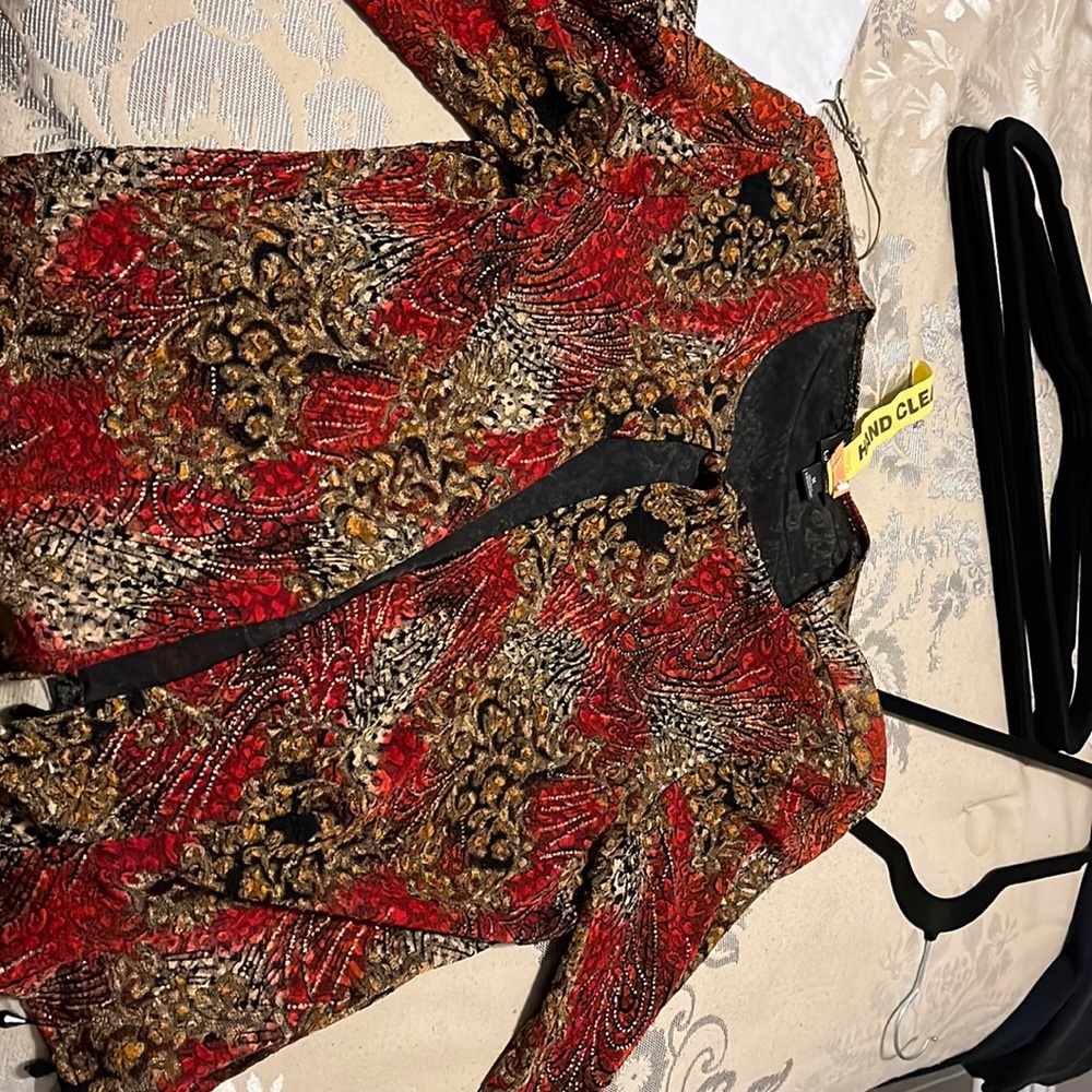 Elegant 2 piece Cami and light shell